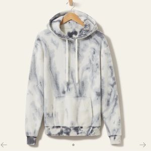 NWOT Blanket blend hoodie